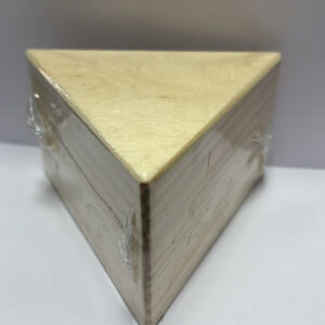 WOODEN BOX TRIANGLE H2 L3 W4